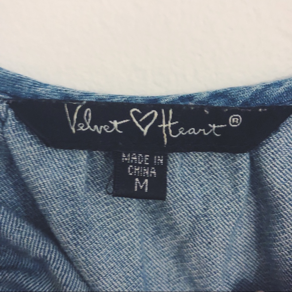 Denim Cold-shoulder 💋 - Picture 3 of 4